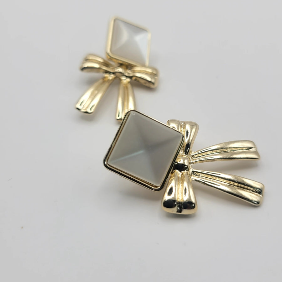 Square Tops With Bow